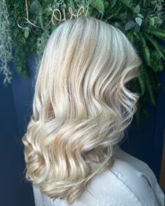 Blonde Hair Colours in Wimbledon