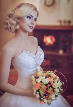 Wedding Hairstyles for Brides in Wimbledon at Esente Hair Salon, Wimbledon