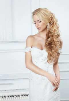 Wedding Hairstyles for Brides in Wimbledon at Esente Hair Salon, Wimbledon